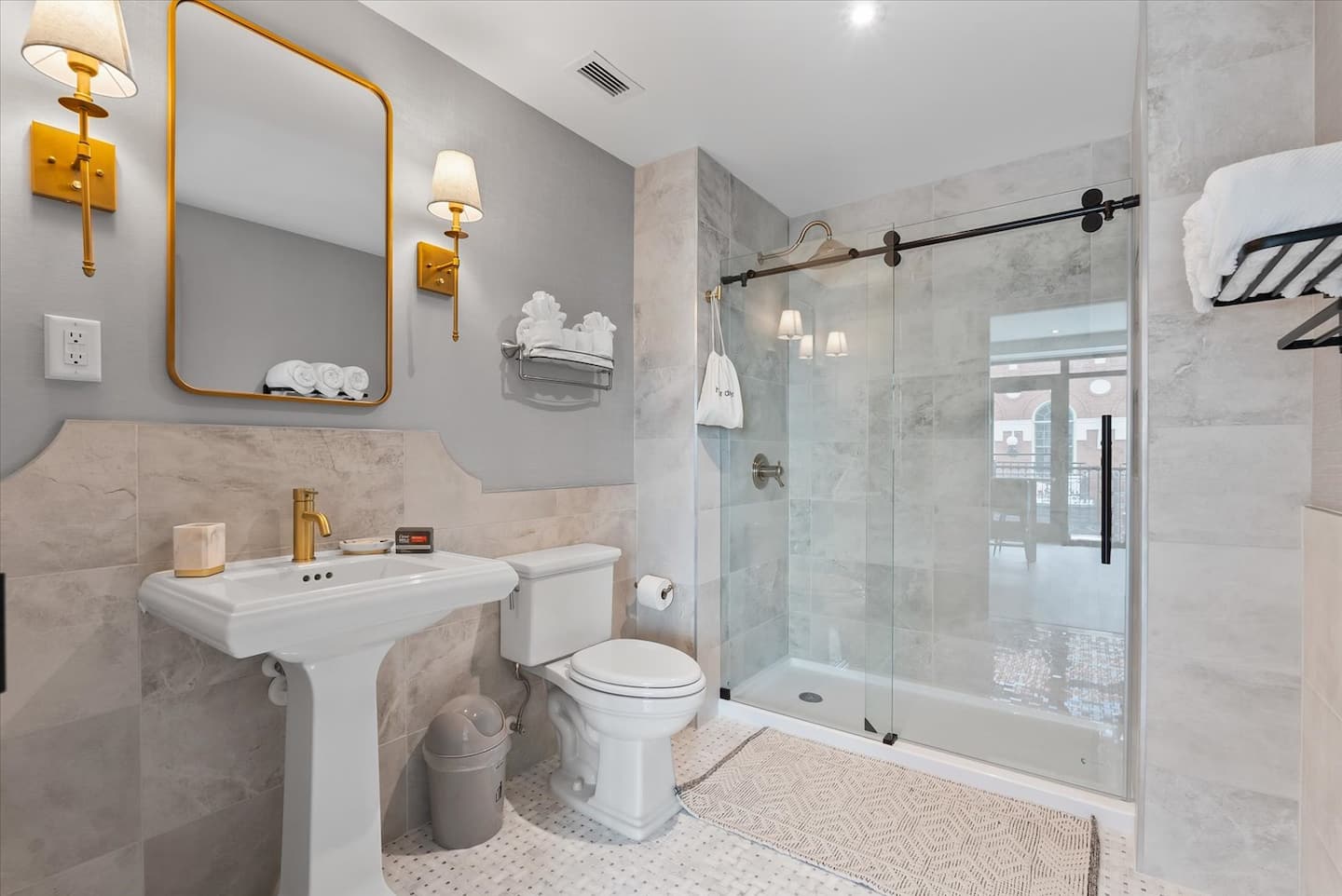 Exquisite Rooms at Sterling (#201) photo 2